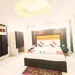 Hotel Amour By Rpi